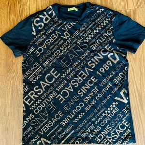 Men’s Versace T-shirt